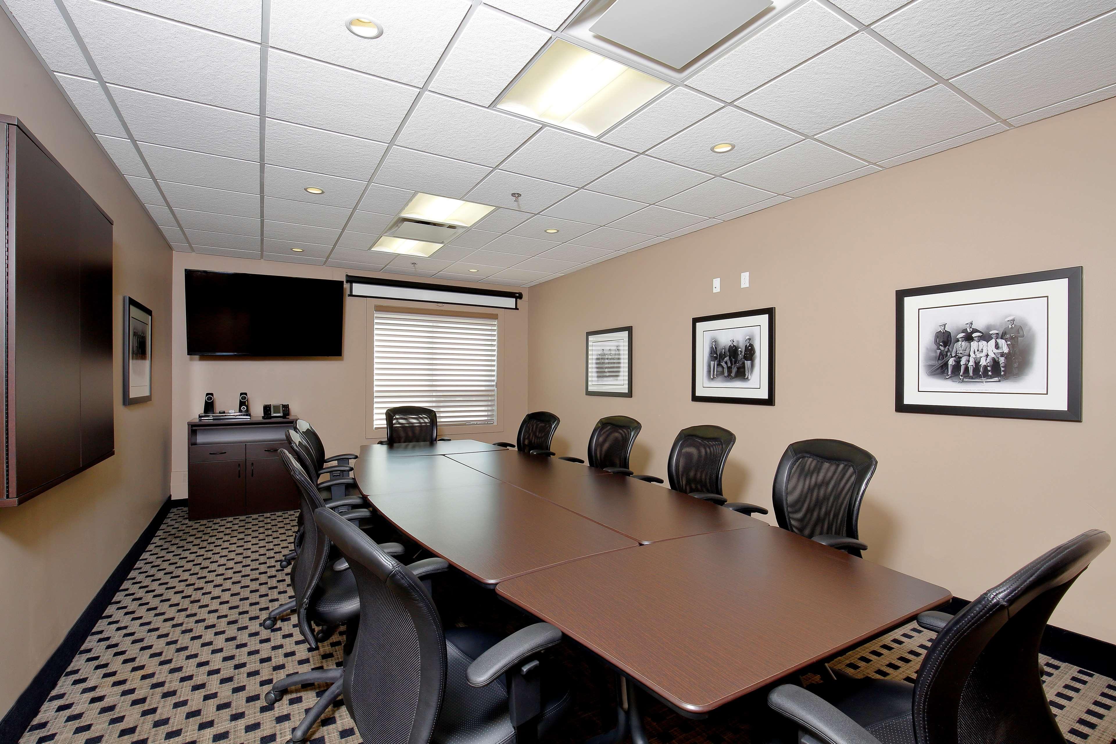 Best Western Blairmore Saskatoon Bagian luar foto