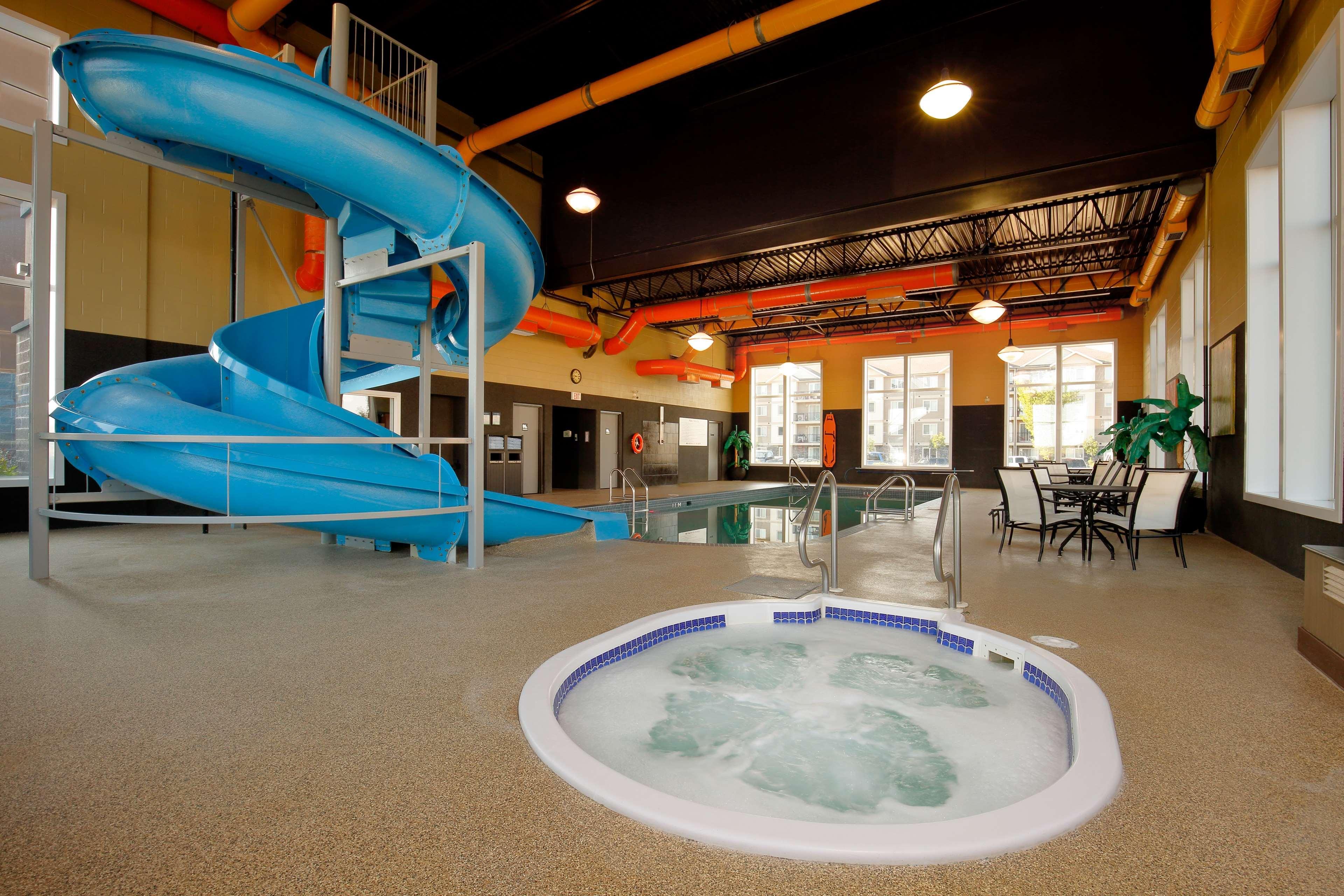 Best Western Blairmore Saskatoon Bagian luar foto