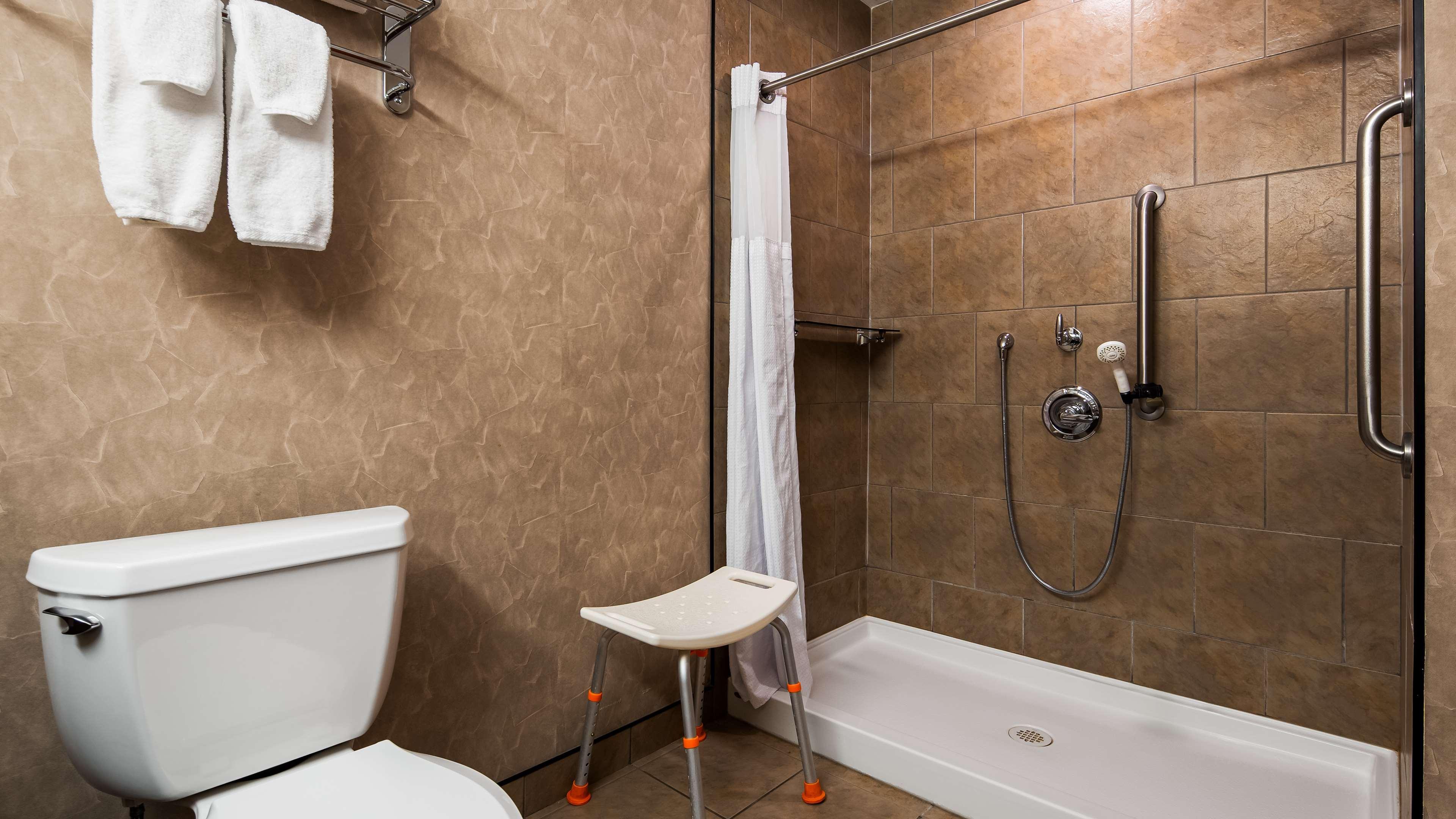 Best Western Blairmore Saskatoon Bagian luar foto