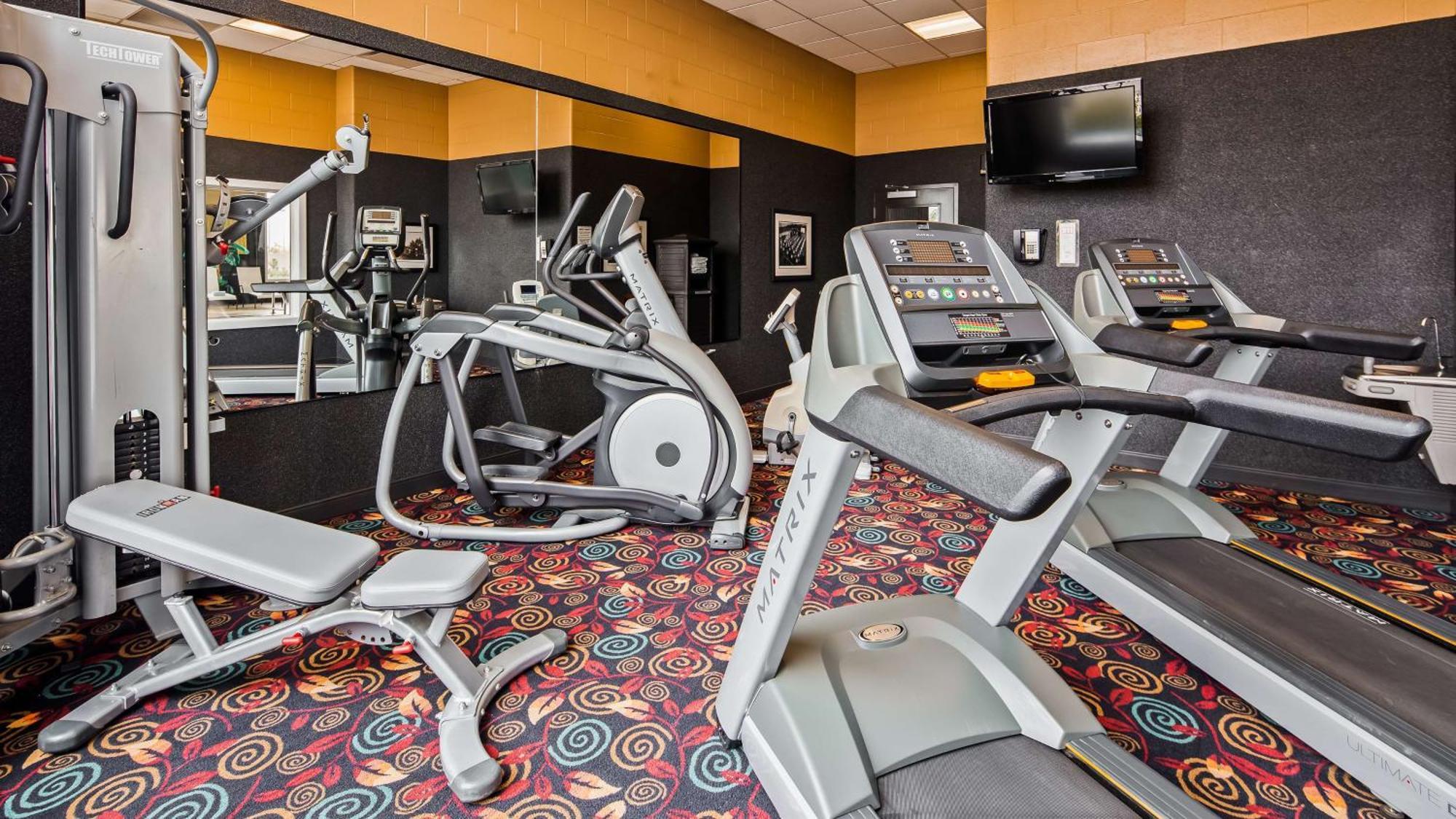 Best Western Blairmore Saskatoon Bagian luar foto