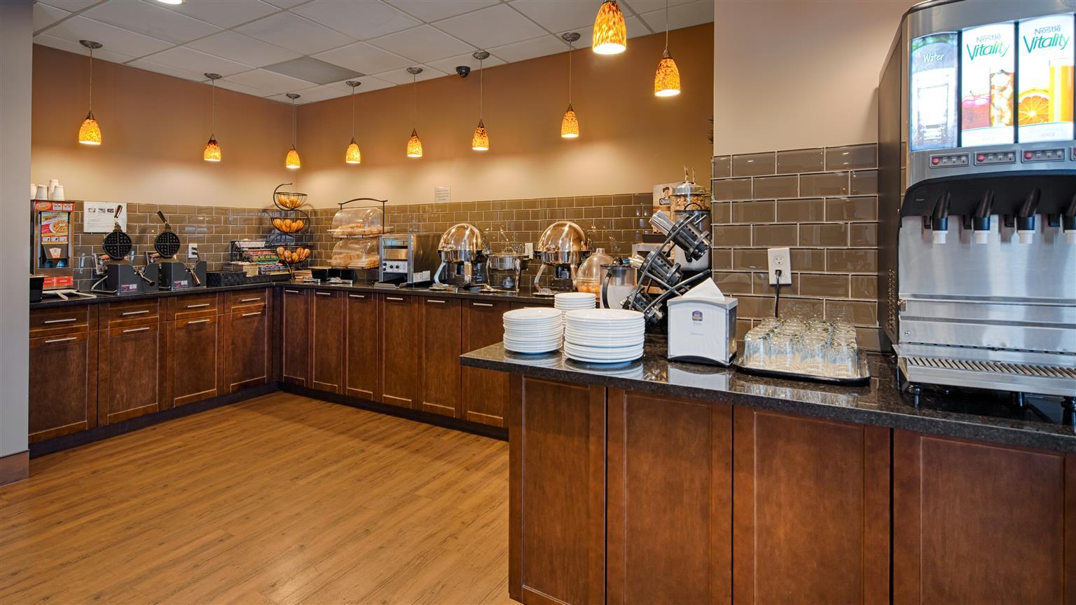 Best Western Blairmore Saskatoon Bagian luar foto