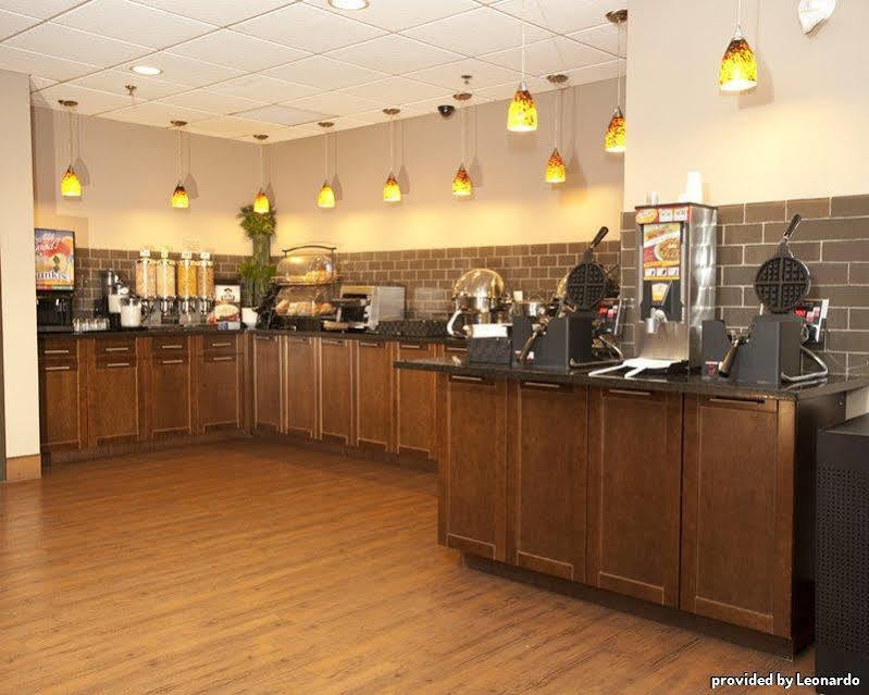 Best Western Blairmore Saskatoon Bagian luar foto